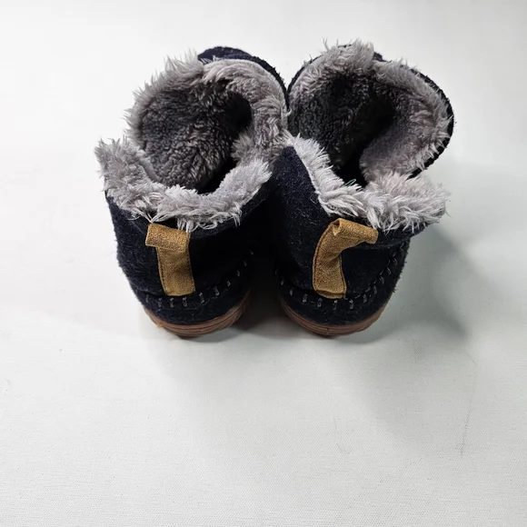 Dearfoams Men's Alpine Brixen Indoor/Outdoor Memory Foam Comfort Boot si… - Picture 4 of 12